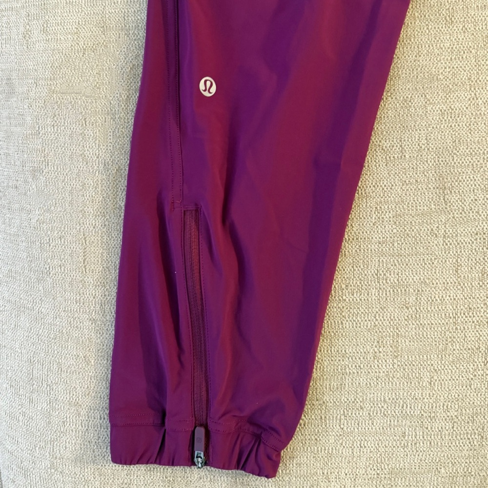 Lululemon Adapted State HR Jogger Regular Chilled Grape Size 6 NWT - Picture 4 of 9